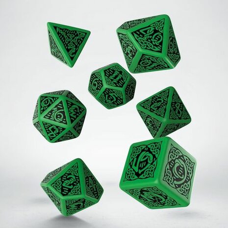 Celtic Dobbelstenen Set Groen & Zwart (7)